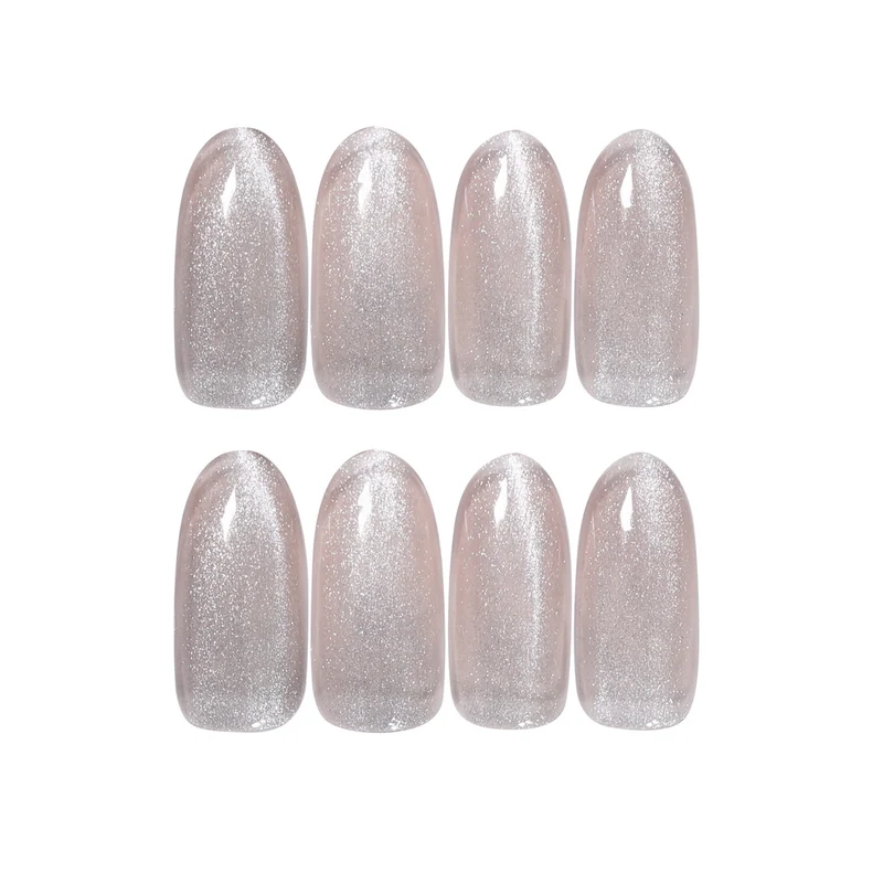 Elegante Kunstnägel mit Glitzer- und Ombre-Effekt Karnz