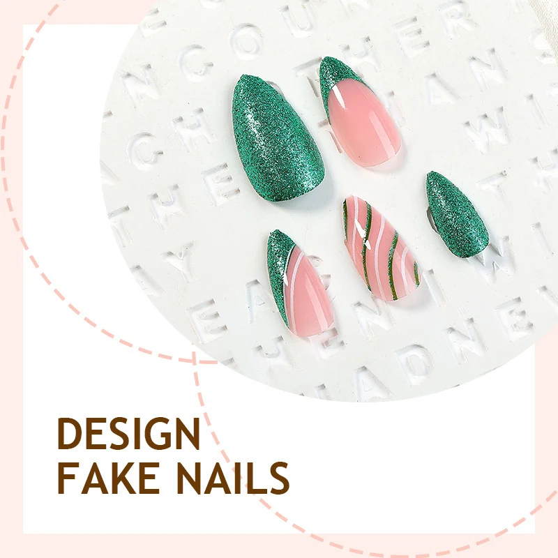 Kreatives Nagelset mit Glitzer- und Marmorierungseffekt Karnz