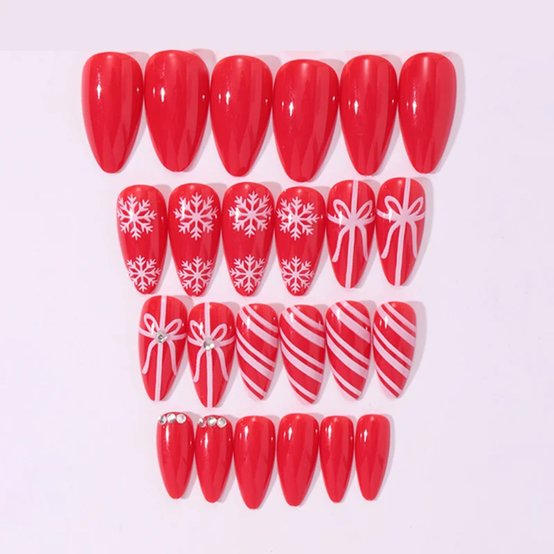 Kreatives Nagelkunstset mit Weihnachtsmotiven Karnz