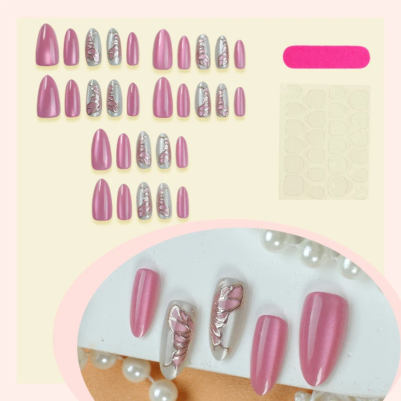 Kreatives Nageldesignset mit luxuriösem Rosenakzent Karnz