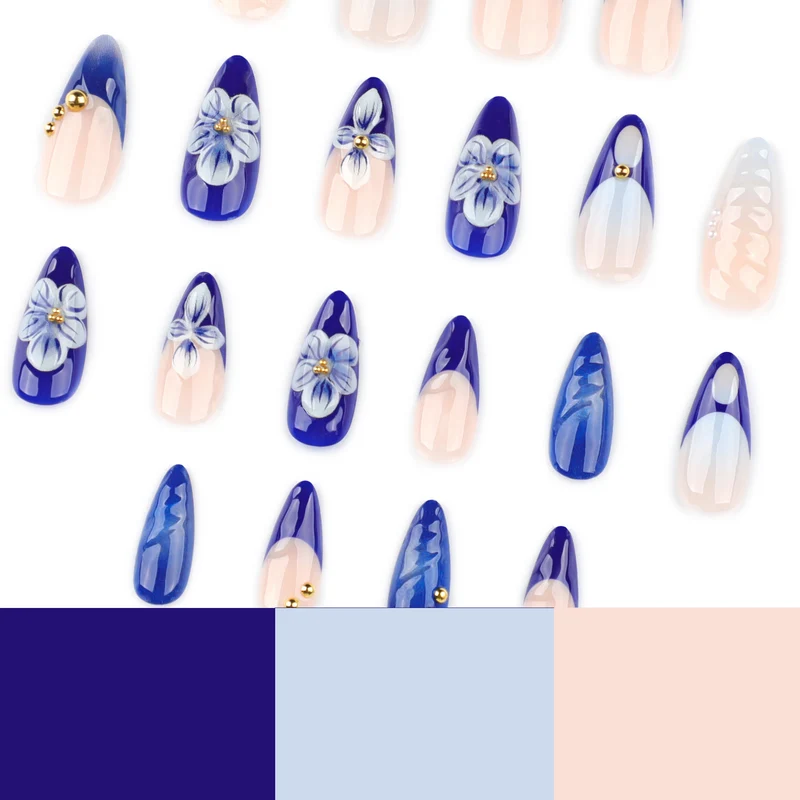 Kunstvolle Nailart mit floralen Akzenten und Glitzerverzierungen Karnz