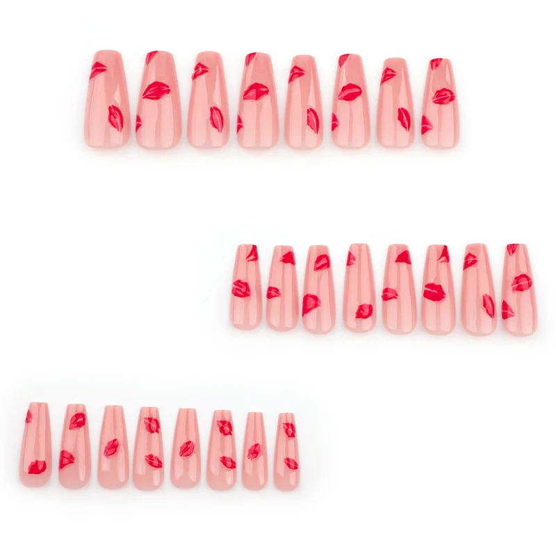 Kunstvolle Nagelverlängerungen mit Lippen-Design Karnz