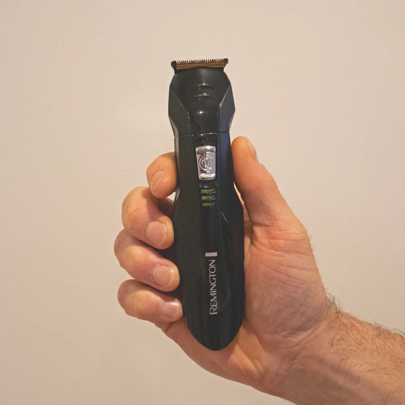 Remington 5-in-1 Titanium Multi-Grooming Kit