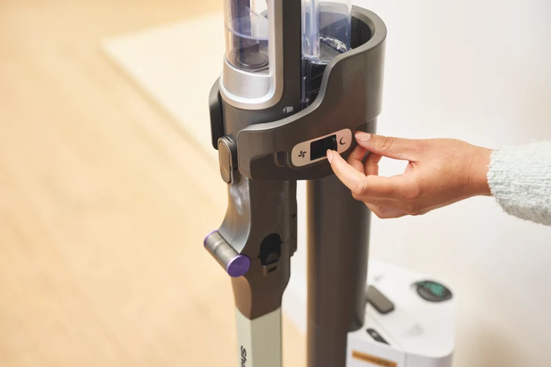 Shark Cordless PowerDetect Clean & Empty System