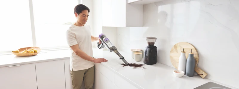 Shark Cordless PowerDetect Clean & Empty System
