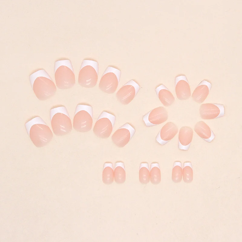 Französische Tip Acrylnagelerweiterungen Karnz
