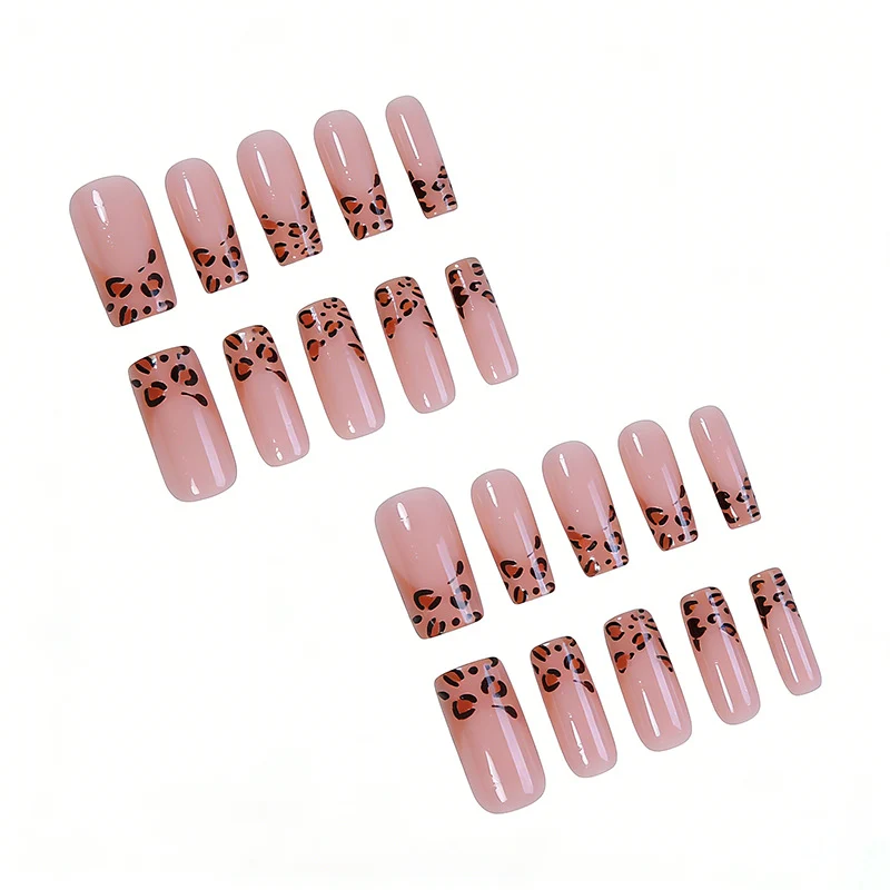 Artistic Nail Design Karnz