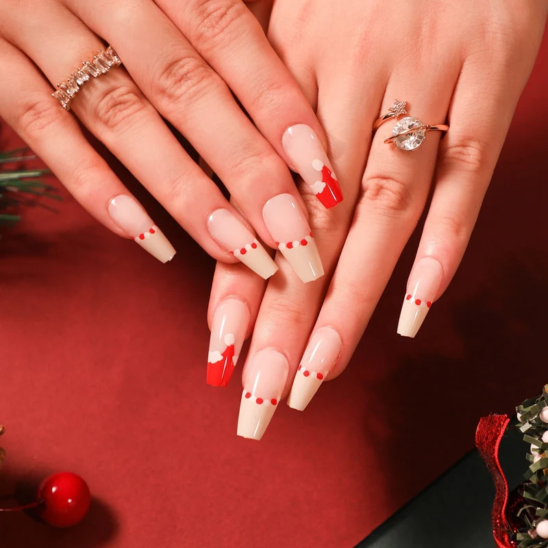 Künstlerische Gel-Nägel mit Elegantem Design und Strassverzierungen Karnz