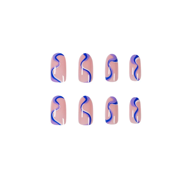 Kreative Nagelkunst mit Wellen-Muster Karnz