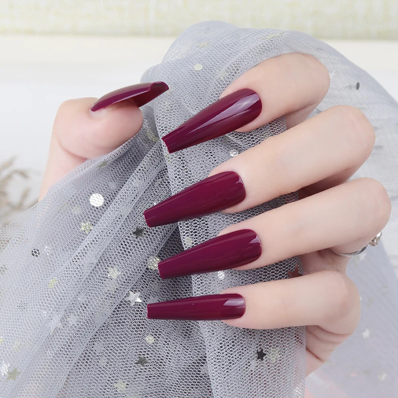 Vibrante Stiletto Press-On Nägel Karnz