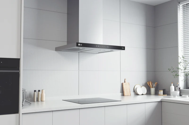 LG 80cm Induction Cooktop 4 Cook Zones, 1 Flex
