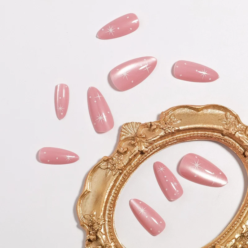 Funkelndes Press-On Nagelkunstset Karnz