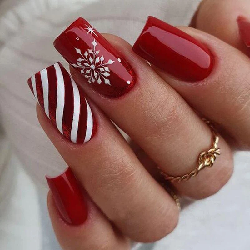 Premium Glänzende Glitzer Mandelförmige Press-On Nägel Karnz