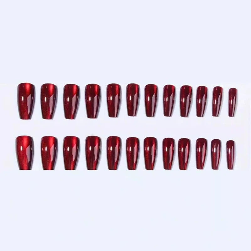 Premium Detaillierte Press-On Nagelkunst Karnz