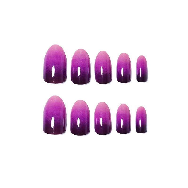 Natürliche Glossy Press-On Nail Tips Karnz