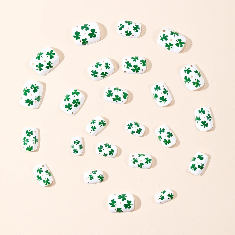 Shamrock-Themen-Nagelkunst-Erweiterungen Karnz