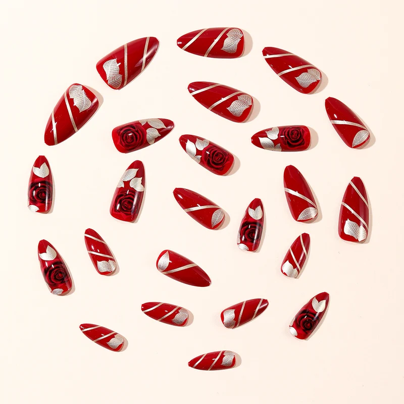 Rose-Accent Stiletto Nagelkunst Verlängerungen Karnz