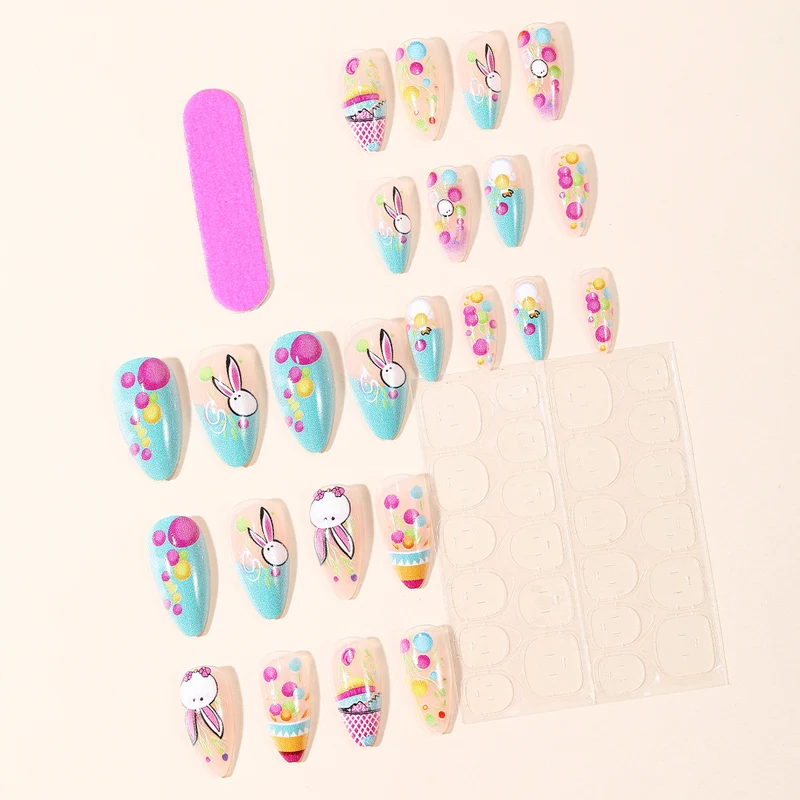 Verspielte österliche Nagelkunst Extensions Karnz