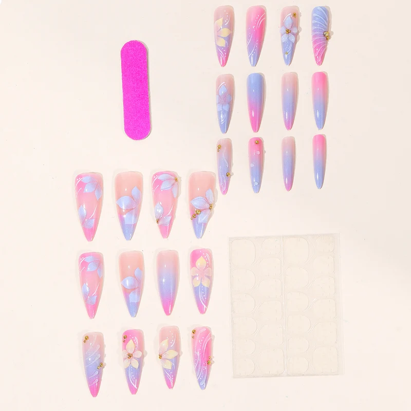 Luxuriöse Blumige 3D Stiletto Nagelkunstverlängerungen Karnz