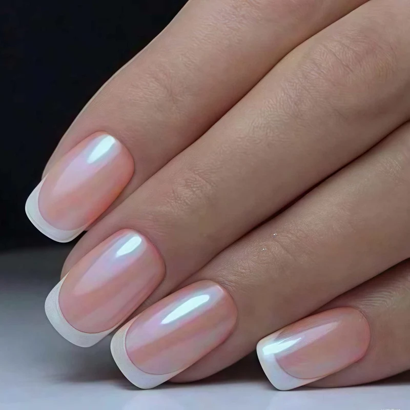 Glänzende French Tip Press-On Nagelkunst Karnz