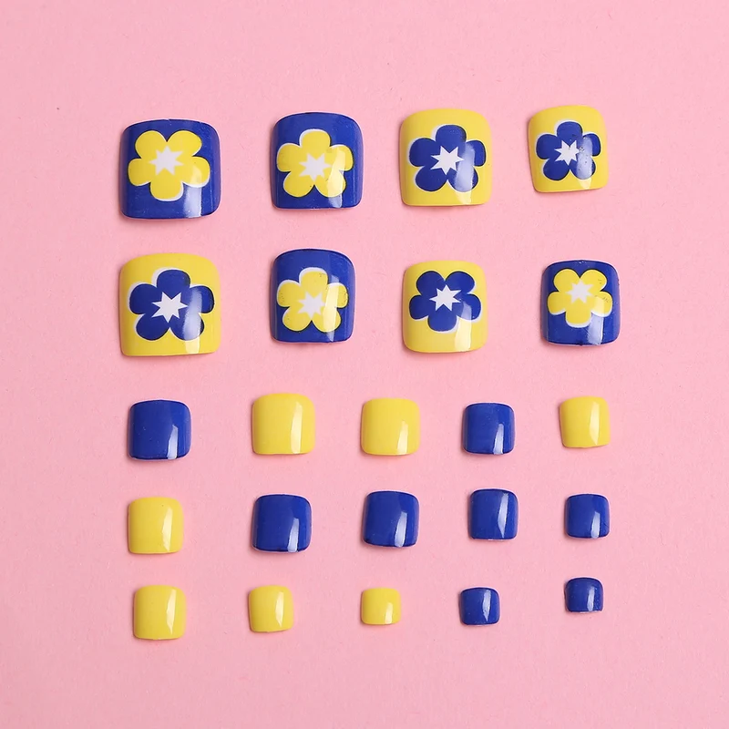Floral Design Press-On Nagelset Karnz