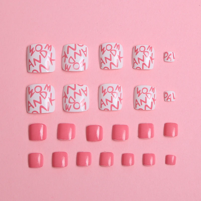 Blumen dekoriertes Press-On Nagelset Karnz
