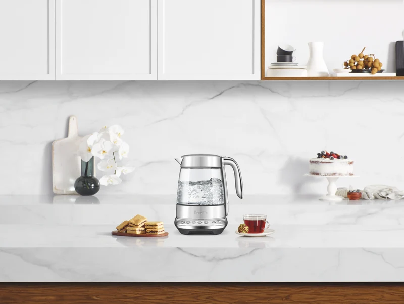 Breville The Smart Crystal Luxe Kettle