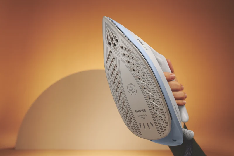 Philips Perfect Care 6000 Series Steam Generator Blue