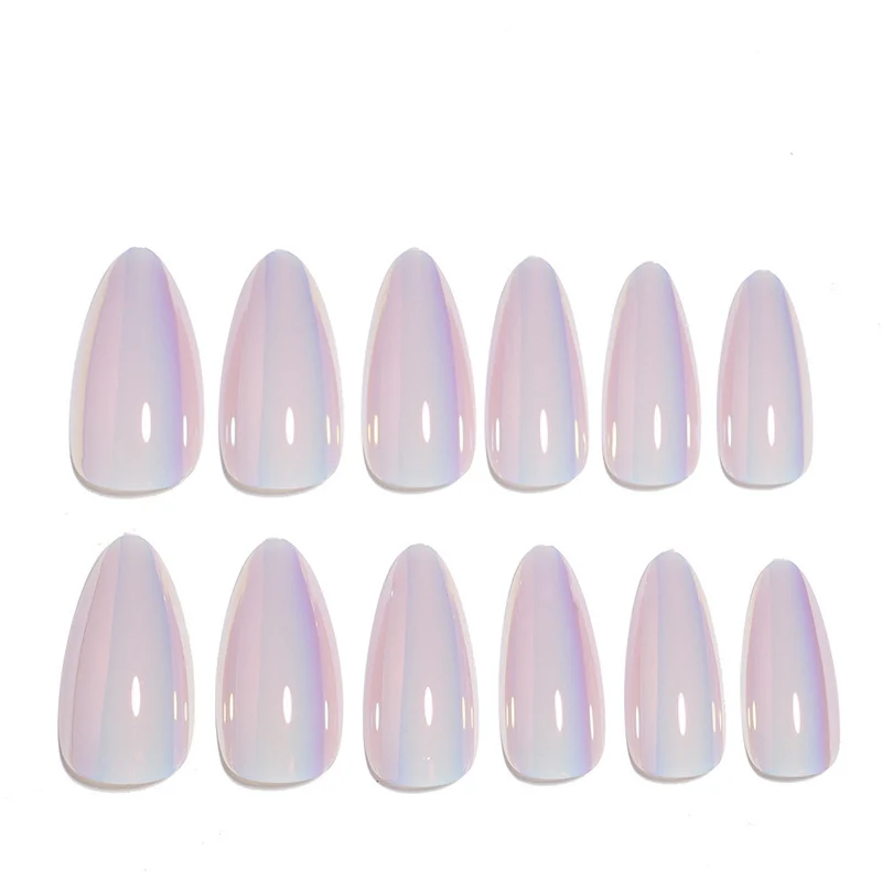 Elegante Stiletto Press-On Nägel Karnz