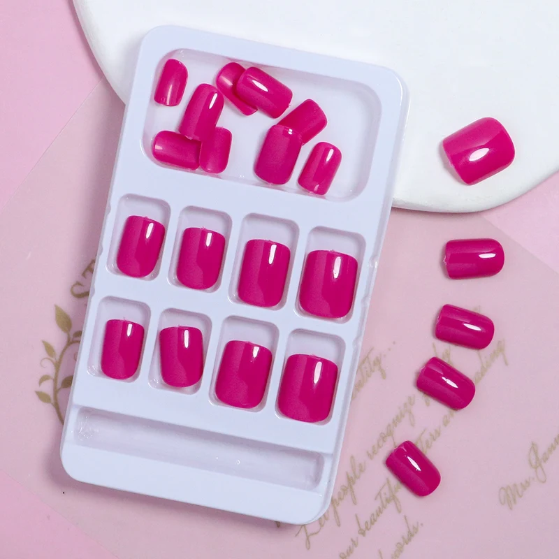 DIY Press-On Nail Kit Karnz 1789805016