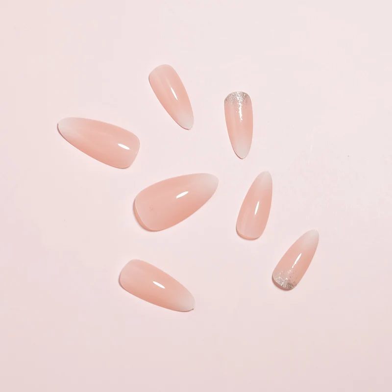 DIY Zarte Nagelkunstset Karnz