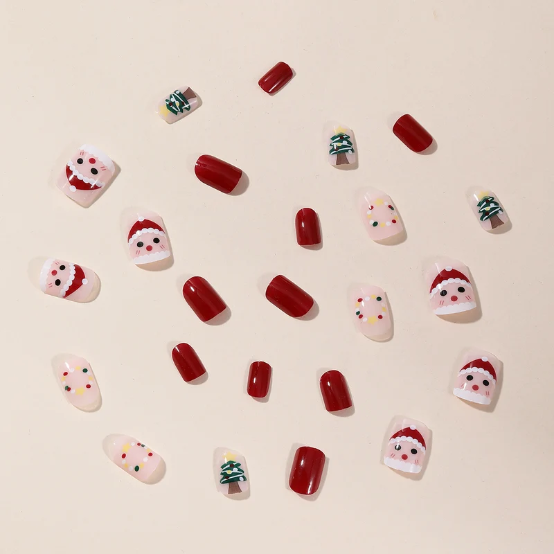 Festliche Feiertags-Nagelkunst Karnz
