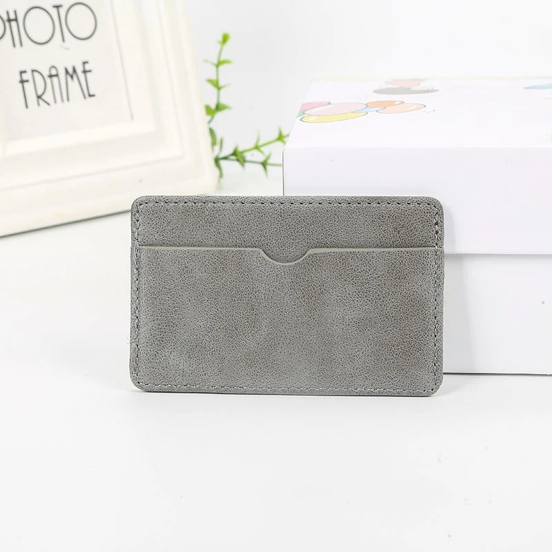 Schlanker Minimalistischer Leder Kartenhalter
