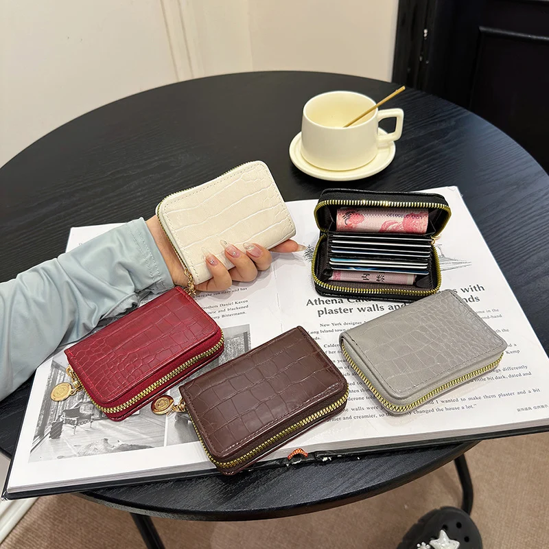 Kompakte Krokodilstruktur-Reißverschluss-Wallet