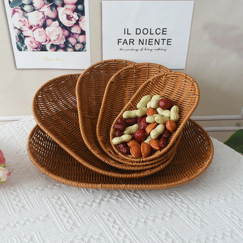 Dekorative Rattan Karnz