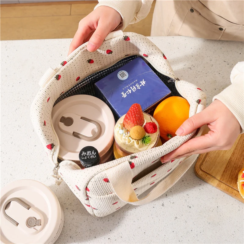 Isolierte Lunch-Tasche Karnz
