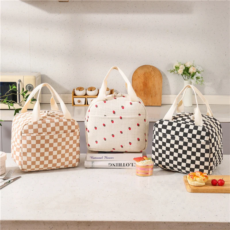 Isolierte Lunch-Tasche Karnz