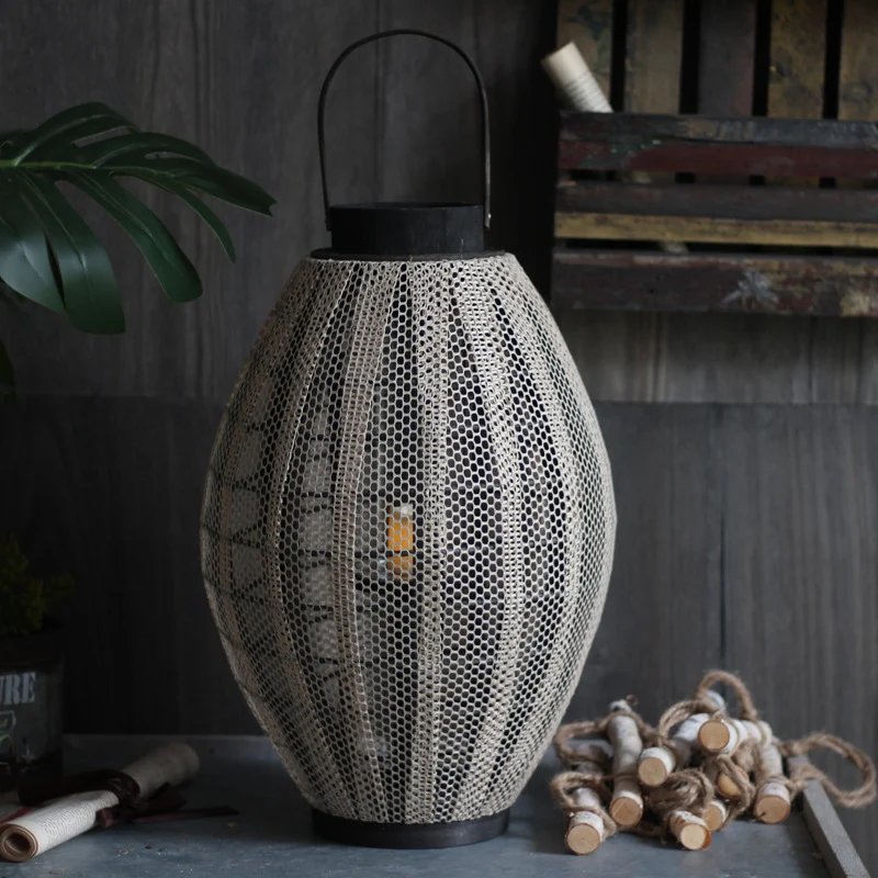 Elegante Stehlampe im zeitgenössischen Stil Karnz