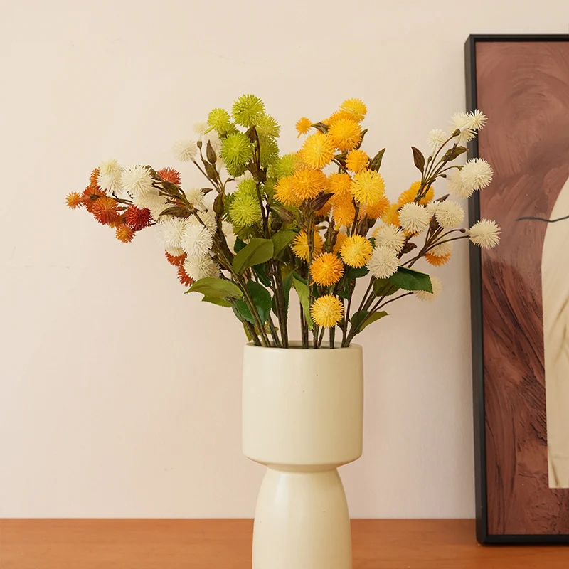 Dekorative Kunstblume Karnz