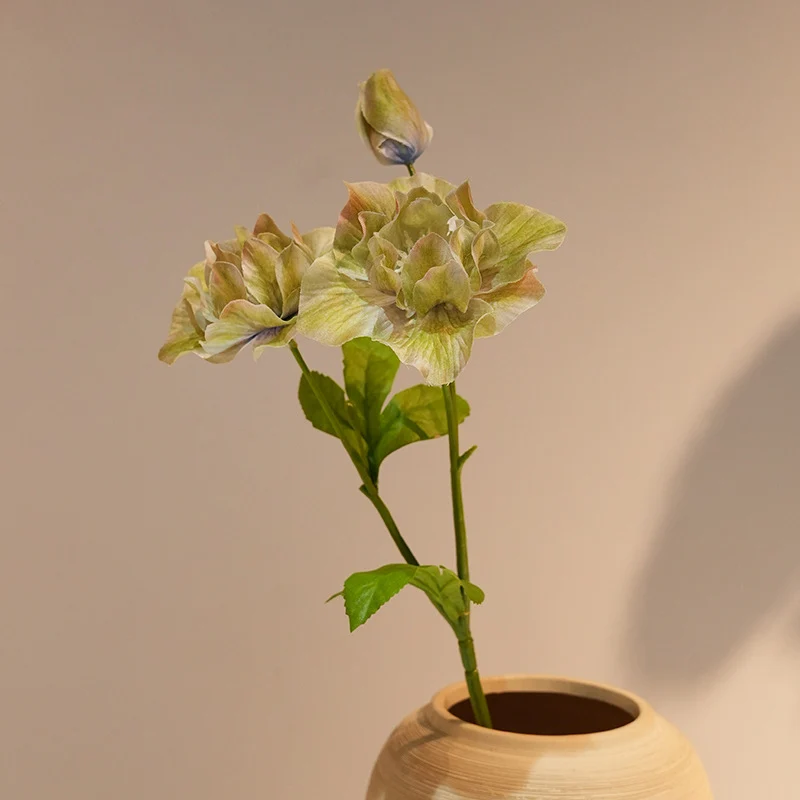 Edle Kunstblume Karnz