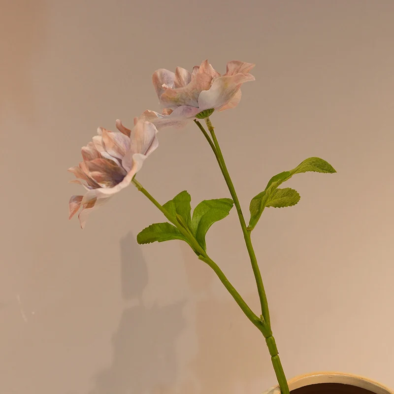 Edle Kunstblume Karnz