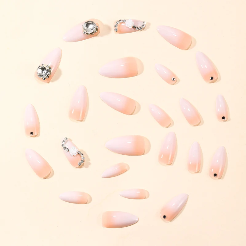 Elegante Stiletto-Nagelkunst-Erweiterungen Karnz 1789713426