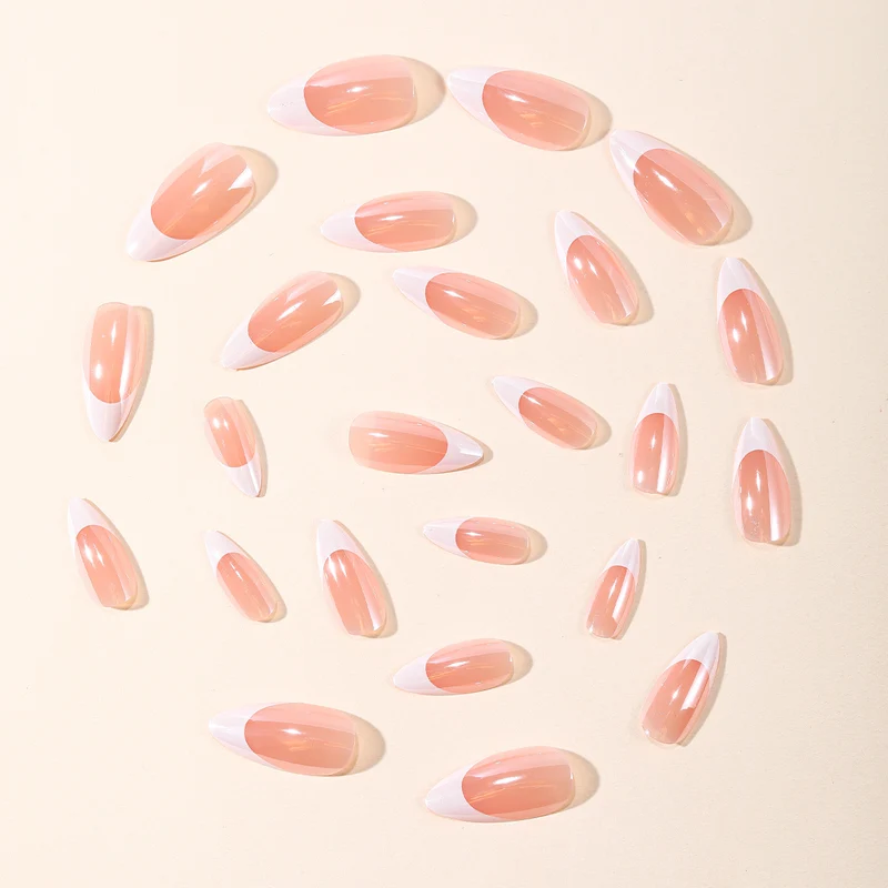 Elegante Französische Spitze Acryl-Nagelerweiterungen Karnz