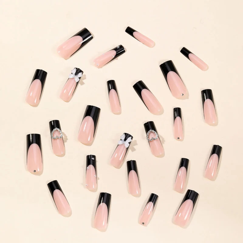 Elegante 3D Schleife und Herz Nagelkunst Karnz