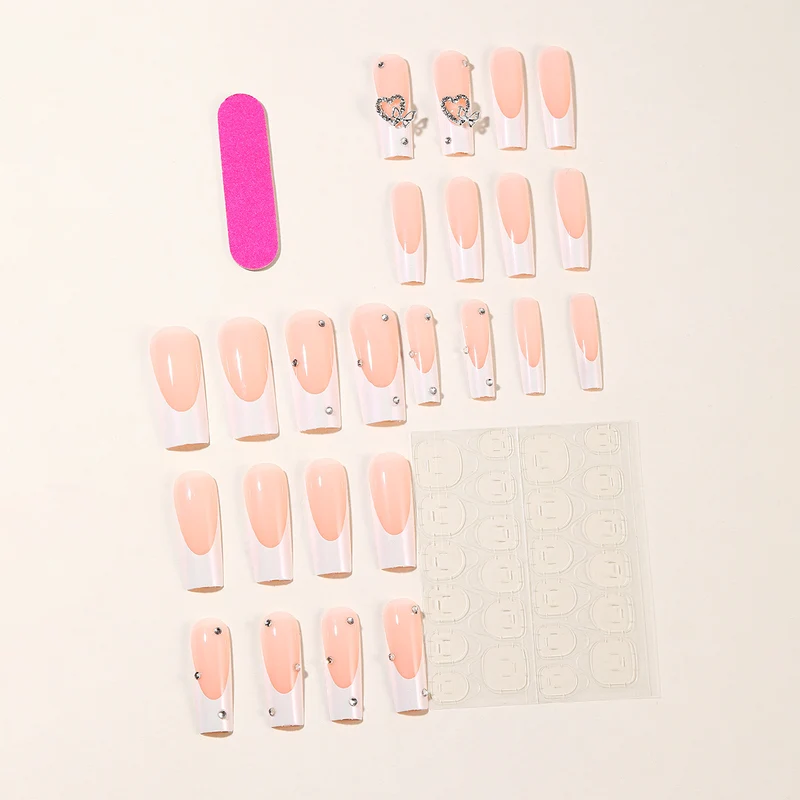 Elegantes 3D Acryl-Nageldesign Karnz