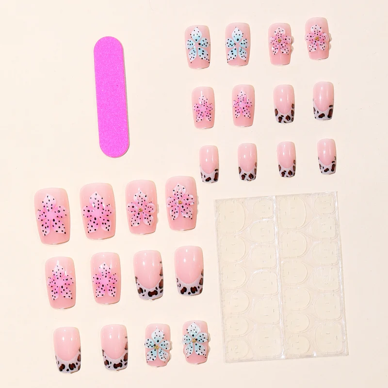 Dekoratives Floral Acryl Nagelkunst Set Karnz