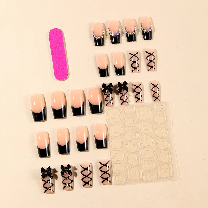 Dekorative 3D-Nagelverlängerungen mit Schleifenakzenten Karnz