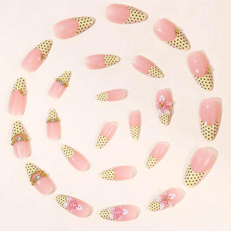 Künstlerische 3D Blumen Akzent Stiletto Nagelkunst Verlängerungen Karnz