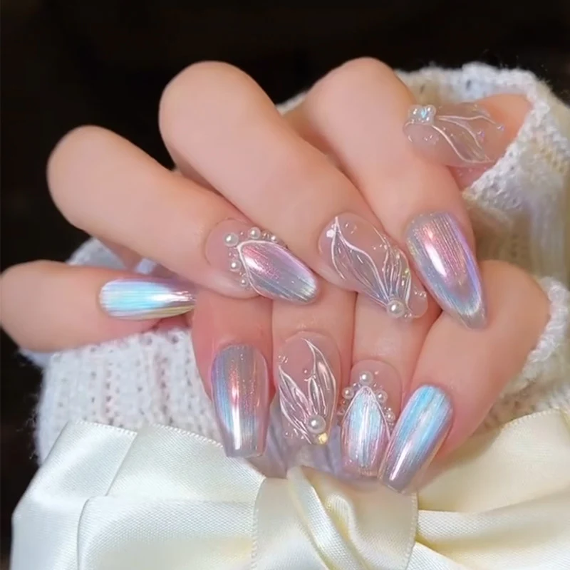 Elegantes Press-On-Nagelset mit Glitter- und Glanzfinish Karnz