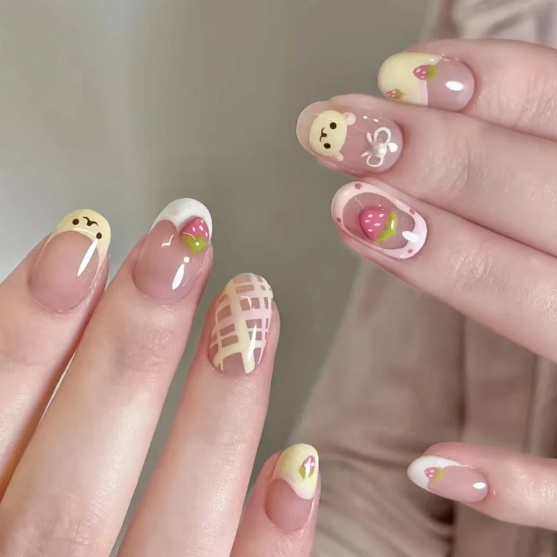 Elegante Nagelkunst Press-On Nägel Karnz